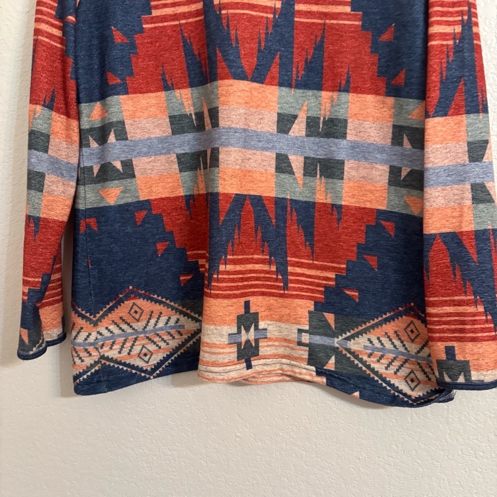 C+D+M western blouse Long-Sleeve Aztec Print Top southwestern boho tribal - Picture 3 of 9